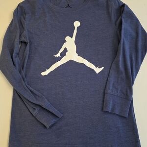 Boys Size 10/12 Jordan Blue Long Sleeve Tee with White Logo/Graphic